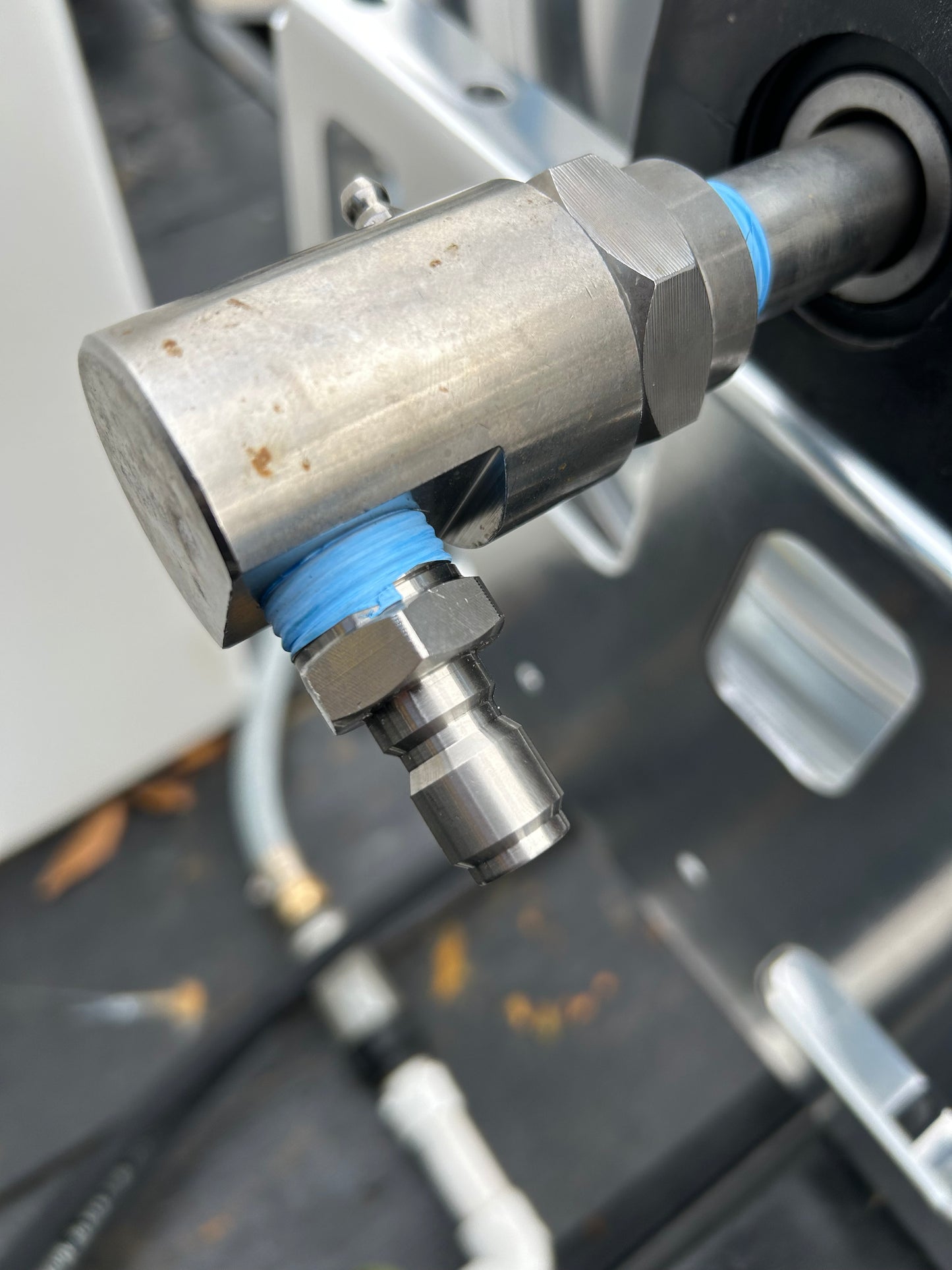 1/2" MNPT x 3/8" FPT Plug Stainless Steel Quick Connect