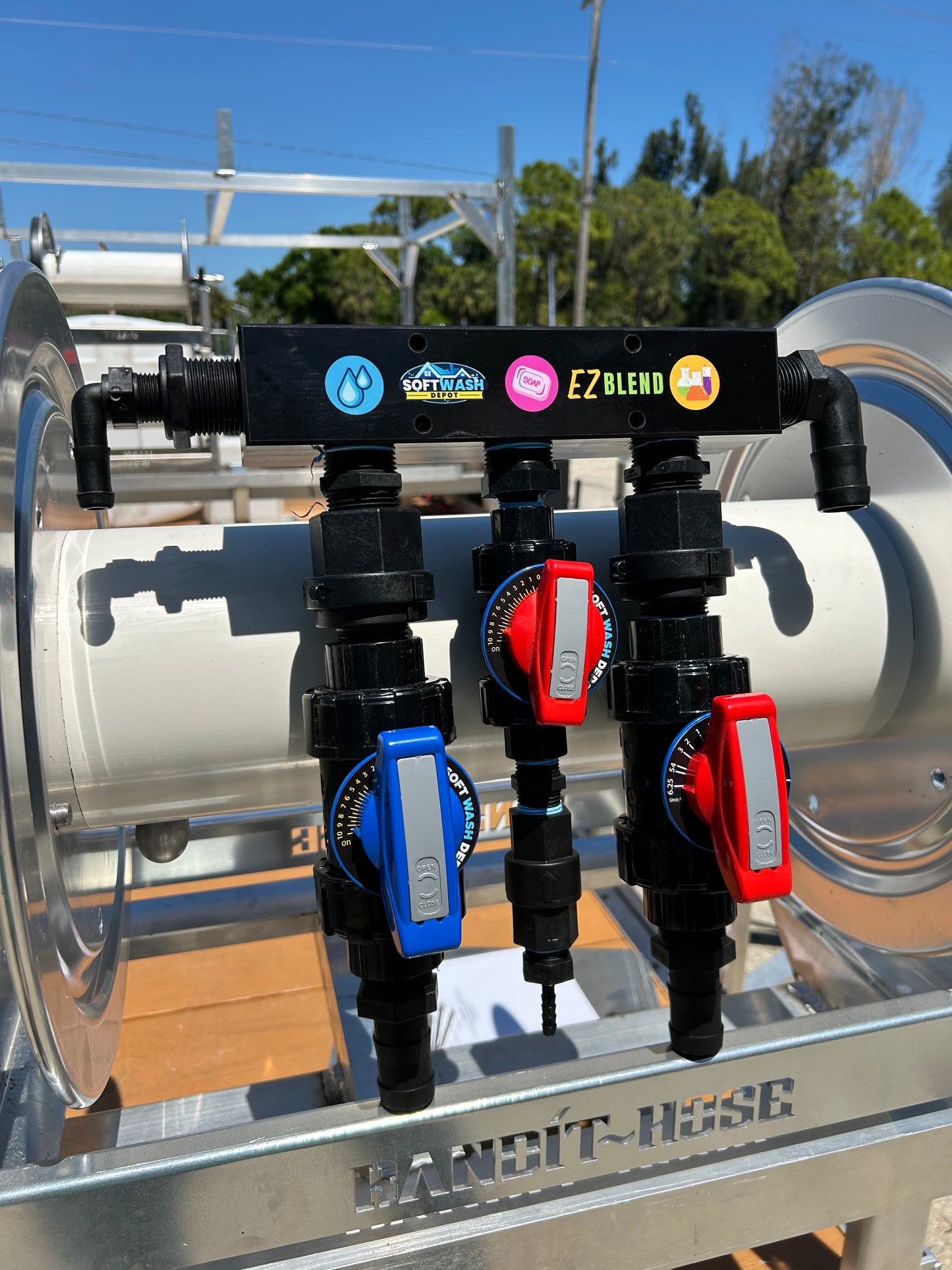 SWD EZ Blend w/ Precision Flow Metering Valves Proportioner