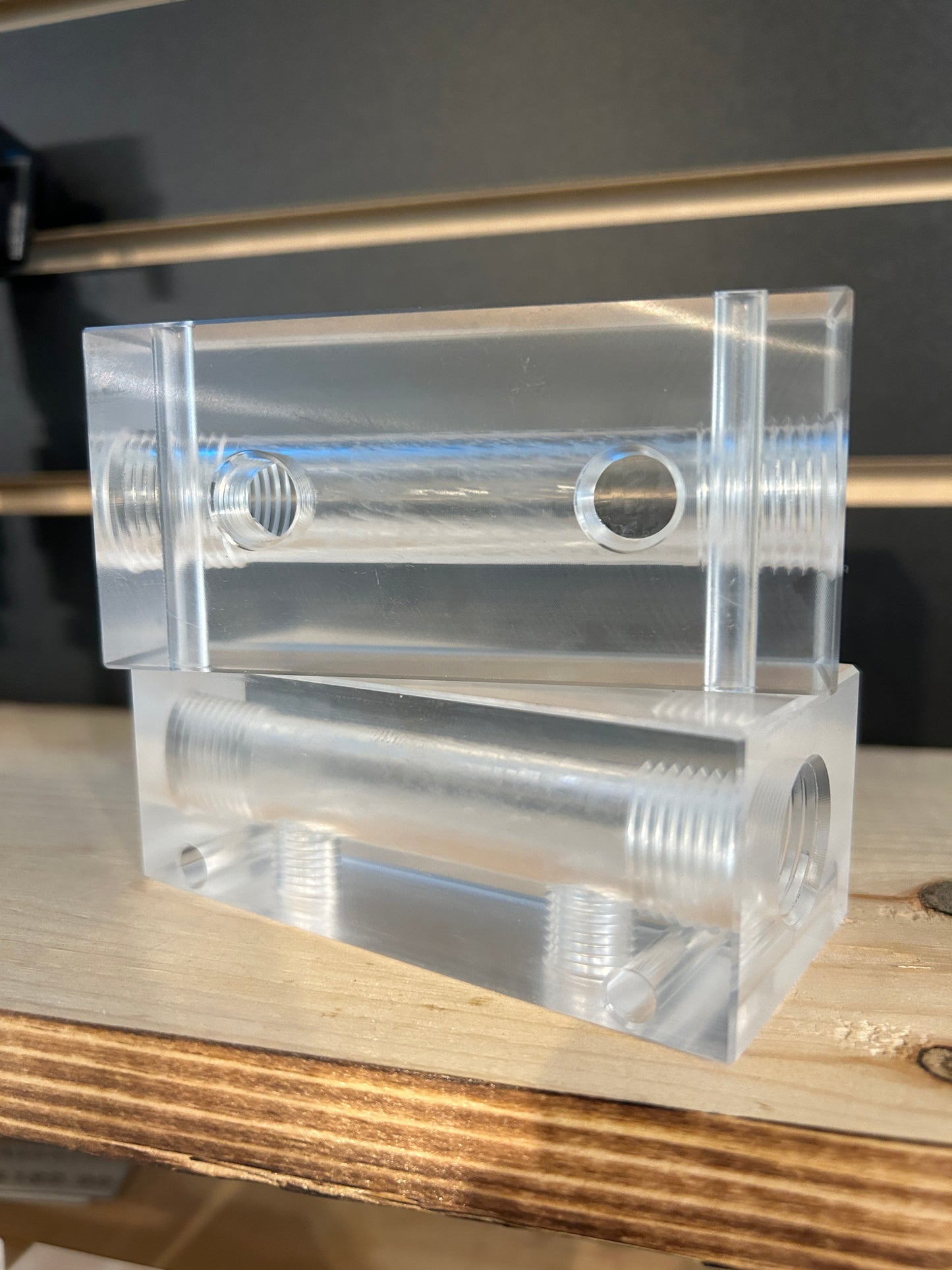 Clear Acrylic Downstream Manifold 2 Port & 3 Port
