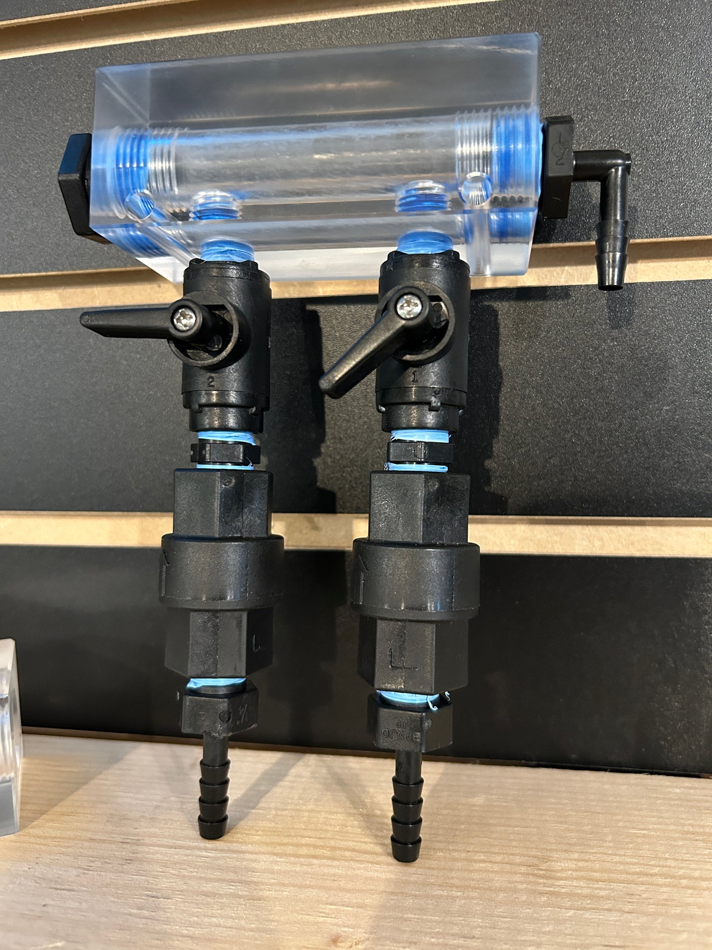 Clear Acrylic Downstream Manifold 2 Port & 3 Port